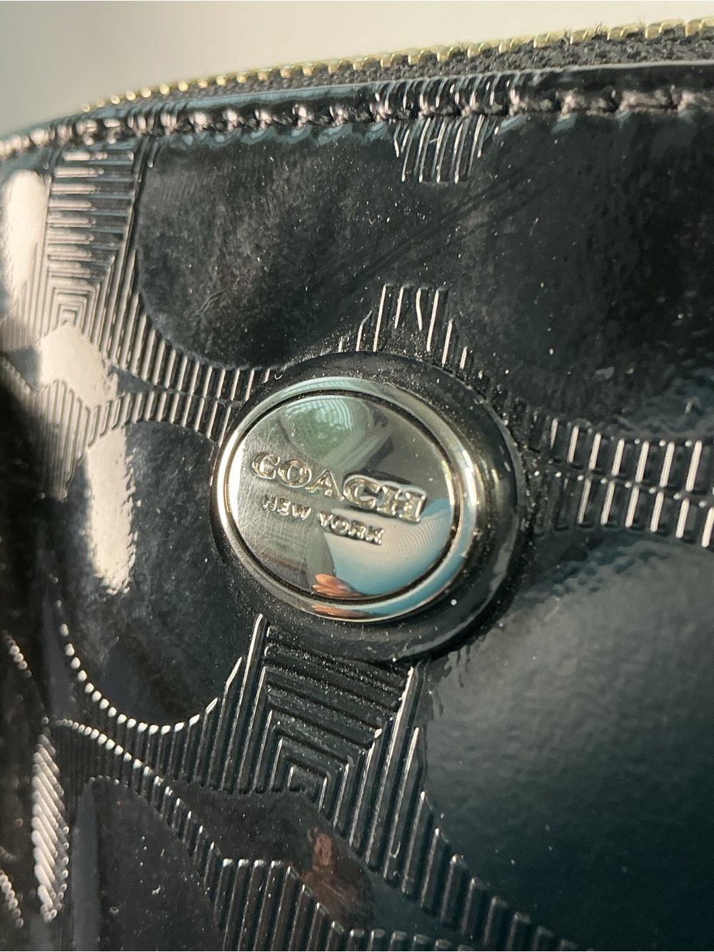 Coach | Peyton Link C Embossed Patent Leather Domed Satchel F32583 - Picture 14 of 15